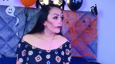 Snapshot of shantey_laurent chatting on November 1, 2025, 3:03 pm shantey online show from November 1, 2025, 3:03 pm