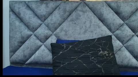 Snapshot of shantey_laurent chatting on December 1, 2025, 11:48 am shantey online show from December 1, 2025, 11:48 am