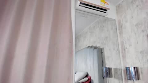 shanty_cole online show from May 11, 2026, 4:04 pm