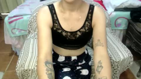 Snapshot of shanyflores5 chatting on April 23, 2026, 12:40 pm shanyflores5 online show from April 23, 2026, 12:40 pm