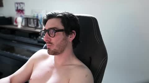 Snapshot of shape80 chatting on March 15, 2026, 2:45 pm frenchy boy online show from March 15, 2026, 2:45 pm