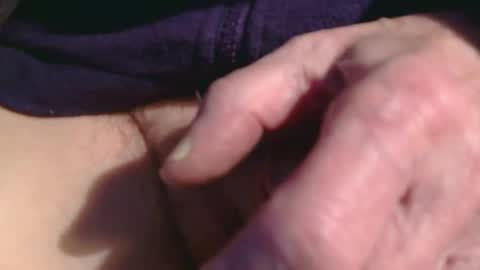 Snapshot of shapelyhelm1 chatting on March 5, 2026, 12:23 pm shapelyhelm1 online show from March 5, 2026, 12:23 pm