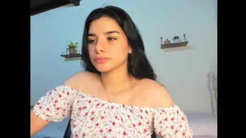 Sara online show from December 11, 2024, 2:41 am