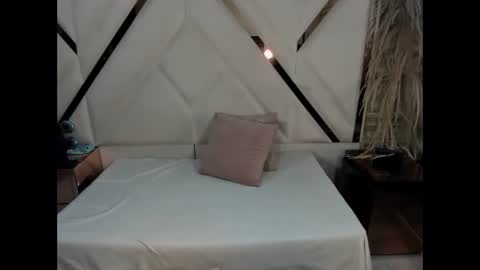 Shara Oz online show from February 27, 2026, 2:44 am