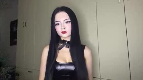 Snapshot of sharelgilvin chatting on November 10, 2025, 3:44 pm sharelgilvin online show from November 10, 2025, 3:44 pm