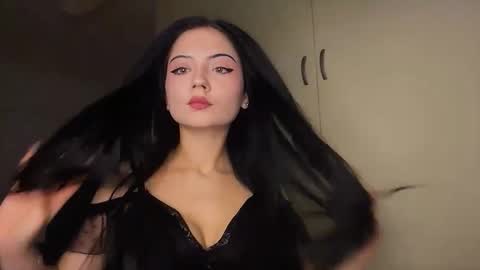 Snapshot of sharelgilvin chatting on November 11, 2025, 5:24 pm sharelgilvin online show from November 11, 2025, 5:24 pm