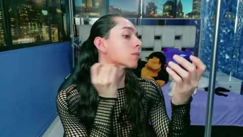 Snapshot of sharlon_ chatting on April 19, 2026, 1:54 pm Sharlond online show from April 19, 2026, 1:54 pm