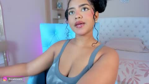 Sharlot online show from July 10, 2026, 1:25 pm