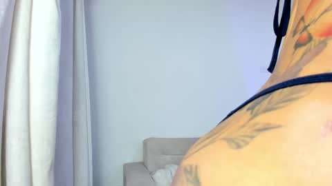 Snapshot of sharlot_harrys chatting on November 26, 2025, 3:24 pm Hi fiends ---- I usually start online from Monday to Friday from 1000 am Saturdays and Sundays at 600 am Colombia time online show from November 26, 2025, 3:24 pm