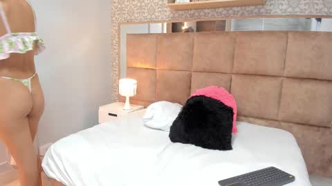  SHARLOTTE   online show from March 5, 2026, 12:34 pm