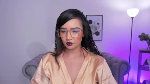 Snapshot of sharon_breezee chatting on November 16, 2025, 3:45 am sharon_breezee online show from November 16, 2025, 3:45 am