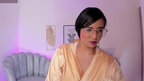 Snapshot of sharon_breezee chatting on November 18, 2025, 1:33 am sharon_breezee online show from November 18, 2025, 1:33 am