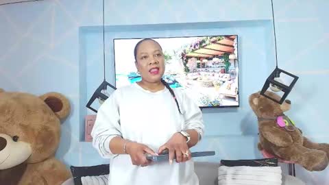 Sharon Noa online show from May 25, 2026, 2:23 pm