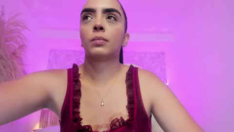 Snapshot of sharon_thompson_ chatting on September 12, 2025, 7:14 pm Sharon online show from September 12, 2025, 7:14 pm