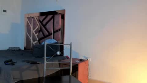 Snapshot of sharondeluxe chatting on November 4, 2025, 3:49 am SHARONDELUXE online show from November 4, 2025, 3:49 am