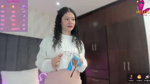 Snapshot of sharonn___ chatting on February 13, 2025, 3:29 am Sharon online show from February 13, 2025, 3:29 am