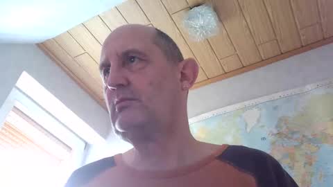 Peter online show from May 15, 2026, 10:22 am