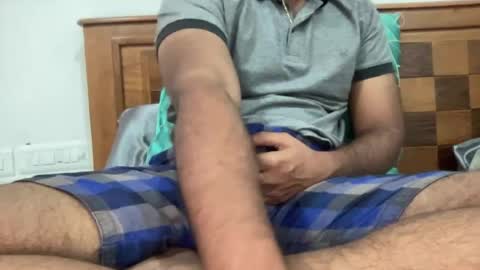 Shashii online show from May 17, 2026, 6:37 pm
