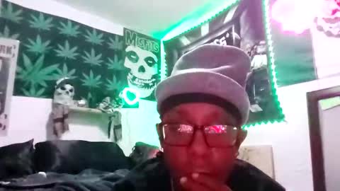 Snapshot of shawnvegas67 chatting on November 23, 2025, 5:57 pm shawnvegas67 online show from November 23, 2025, 5:57 pm