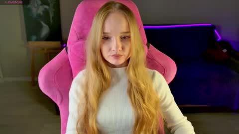 Shawty Mia online show from November 18, 2025, 2:10 pm