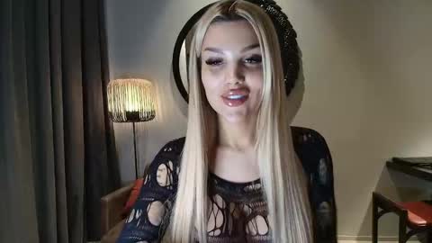 shayblonde online show from October 2, 2025, 6:37 pm