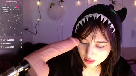 Shayla 3 online show from December 4, 2024, 2:26 pm