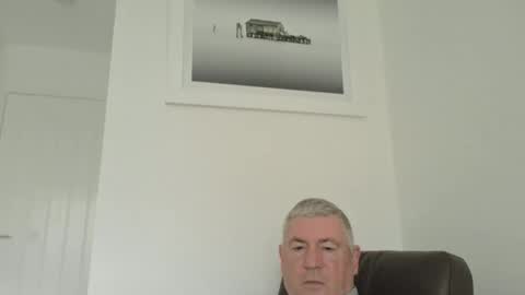 she52 online show from November 3, 2025, 8:59 am