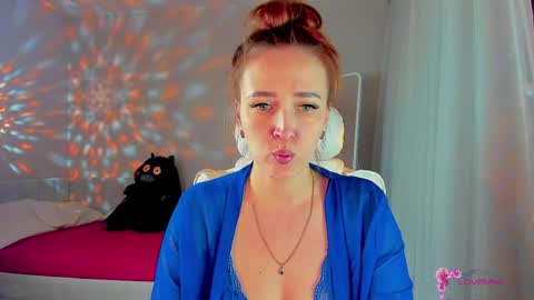 Snapshot of she_wolf1 chatting on April 1, 2026, 2:03 pm she_wolf1 online show from April 1, 2026, 2:03 pm