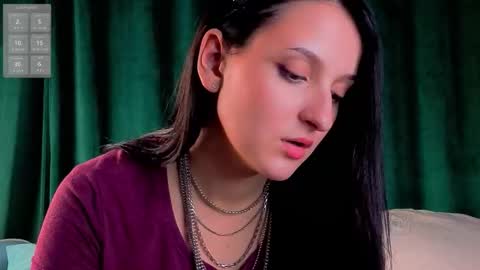 sheenagear online show from September 26, 2025, 1:15 pm