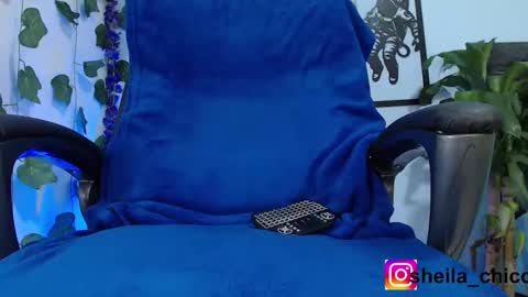 Snapshot of sheila_bigcok chatting on February 18, 2025, 11:19 pm SHEILA online show from February 18, 2025, 11:19 pm