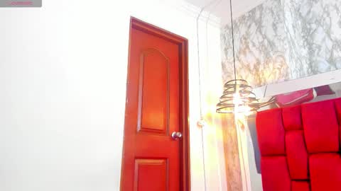 sheilly_brown online show from December 3, 2025, 7:23 pm