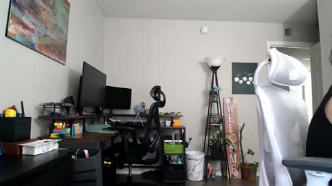 sheilyn_smith online show from April 3, 2026, 1:36 am