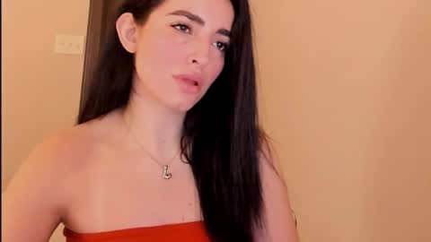 sheisallthat online show from November 21, 2025, 3:05 am