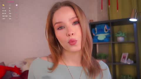 Snapshot of sheliamuyres chatting on April 10, 2026, 1:55 am Lina online show from April 10, 2026, 1:55 am