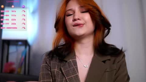 Snapshot of sheliamuyres chatting on April 17, 2026, 2:31 pm Lina online show from April 17, 2026, 2:31 pm