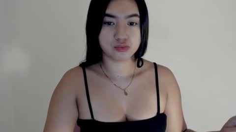   online show from November 3, 2025, 1:19 am