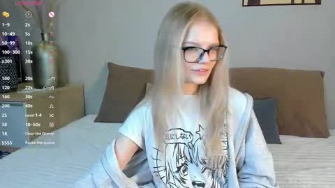 shellyboom online show from December 14, 2025, 5:40 pm