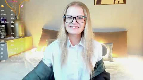 shellyboom online show from December 16, 2025, 6:46 pm