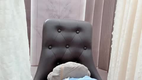 Snapshot of shellysan chatting on April 4, 2026, 1:26 am Shelly online show from April 4, 2026, 1:26 am