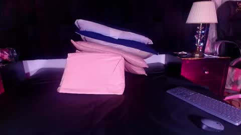 Shelsy online show from November 6, 2025, 11:55 am