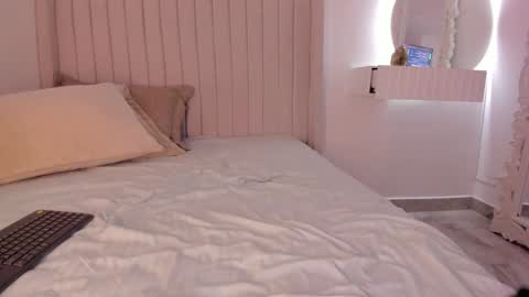 Snapshot of shelynna_azzul chatting on January 2, 2025, 11:27 pm shelynna_azzul online show from January 2, 2025, 11:27 pm