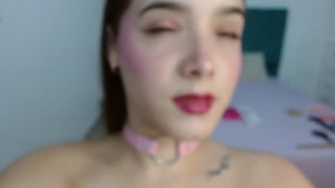 Snapshot of shenahot_ chatting on July 7, 2026, 11:42 pm Shena online show from July 7, 2026, 11:42 pm