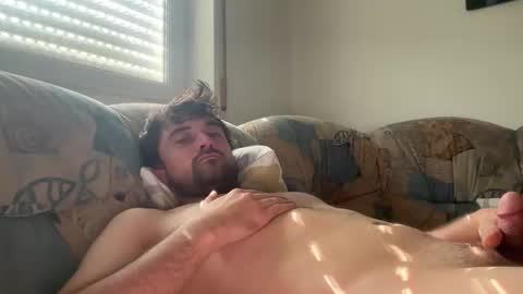 Snapshot of shenjungle1 chatting on September 14, 2025, 2:05 pm shenjungle1 online show from September 14, 2025, 2:05 pm