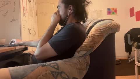 Snapshot of shenjungle1 chatting on February 27, 2026, 7:47 pm shenjungle1 online show from February 27, 2026, 7:47 pm