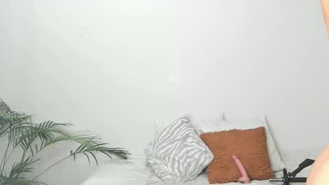 Snapshot of sherlyn_adams69 chatting on February 12, 2025, 2:45 am Sherlyn Adams online show from February 12, 2025, 2:45 am