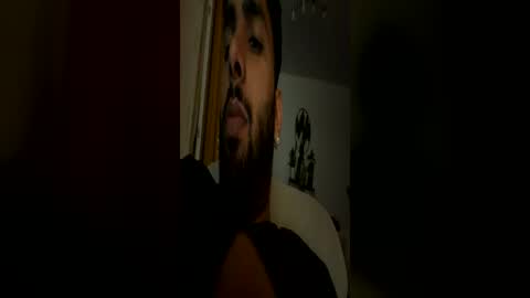 Snapshot of shida109 chatting on July 3, 2026, 8:37 pm shida109 online show from July 3, 2026, 8:37 pm