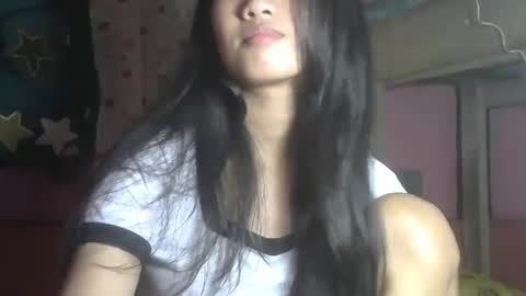 Snapshot of shimmering_kate chatting on December 11, 2024, 3:13 am shimmering_kate online show from December 11, 2024, 3:13 am