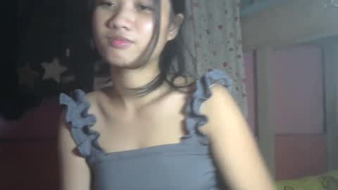 Snapshot of shimmering_kate chatting on December 13, 2024, 7:25 am shimmering_kate online show from December 13, 2024, 7:25 am