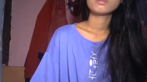 Snapshot of shimmering_kate chatting on January 27, 2025, 10:06 pm shimmering_kate online show from January 27, 2025, 10:06 pm