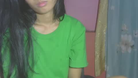 Snapshot of shimmering_kate chatting on March 6, 2025, 3:02 am shimmering_kate online show from March 6, 2025, 3:02 am